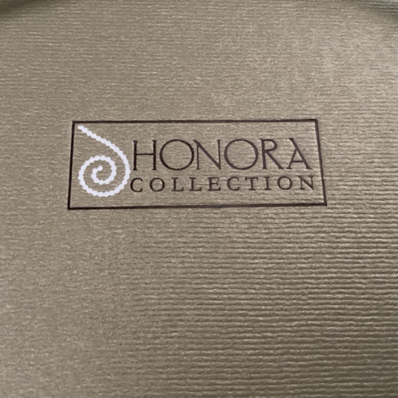 Honora Collection Multi Strand Freshwater Cultured Pearl Necklace - Picture 5 of 10